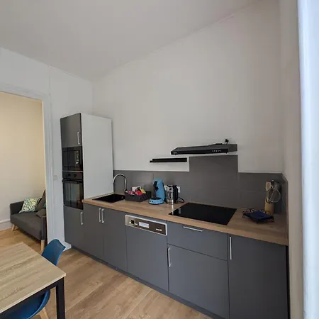 Maison De Apartment